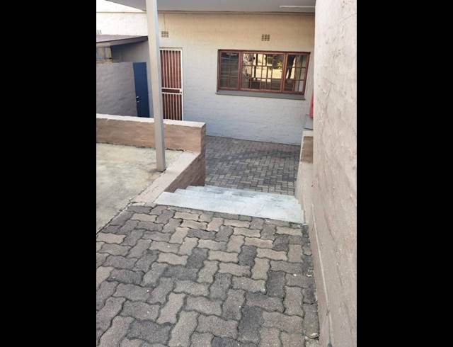 2 BEDROOM PROPERTY TO RENT IN ORMONDE